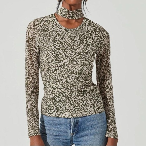 ASTR The Label Women's Zazie Mock Neck Top - Size S - Picture 1 of 8